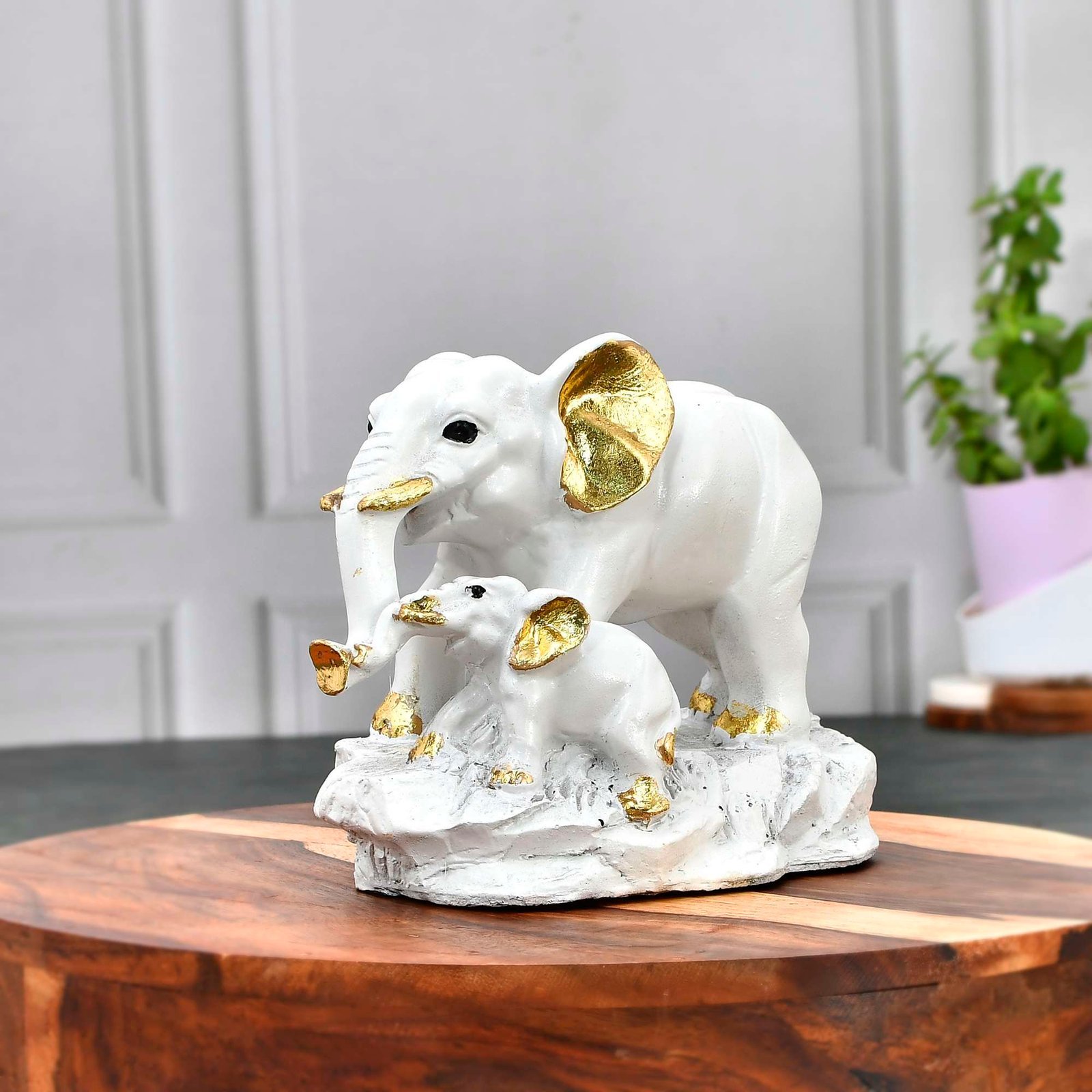 Elephant Pair Statue - Image 2