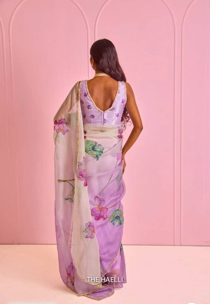Women's Exquisite Lavender & White Organza Saree with Hand-Painted Lotus Floral Motifs & Gold Embellished Border – Complete with Matching Printed Blouse for Festive & Special Occasions - Image 4