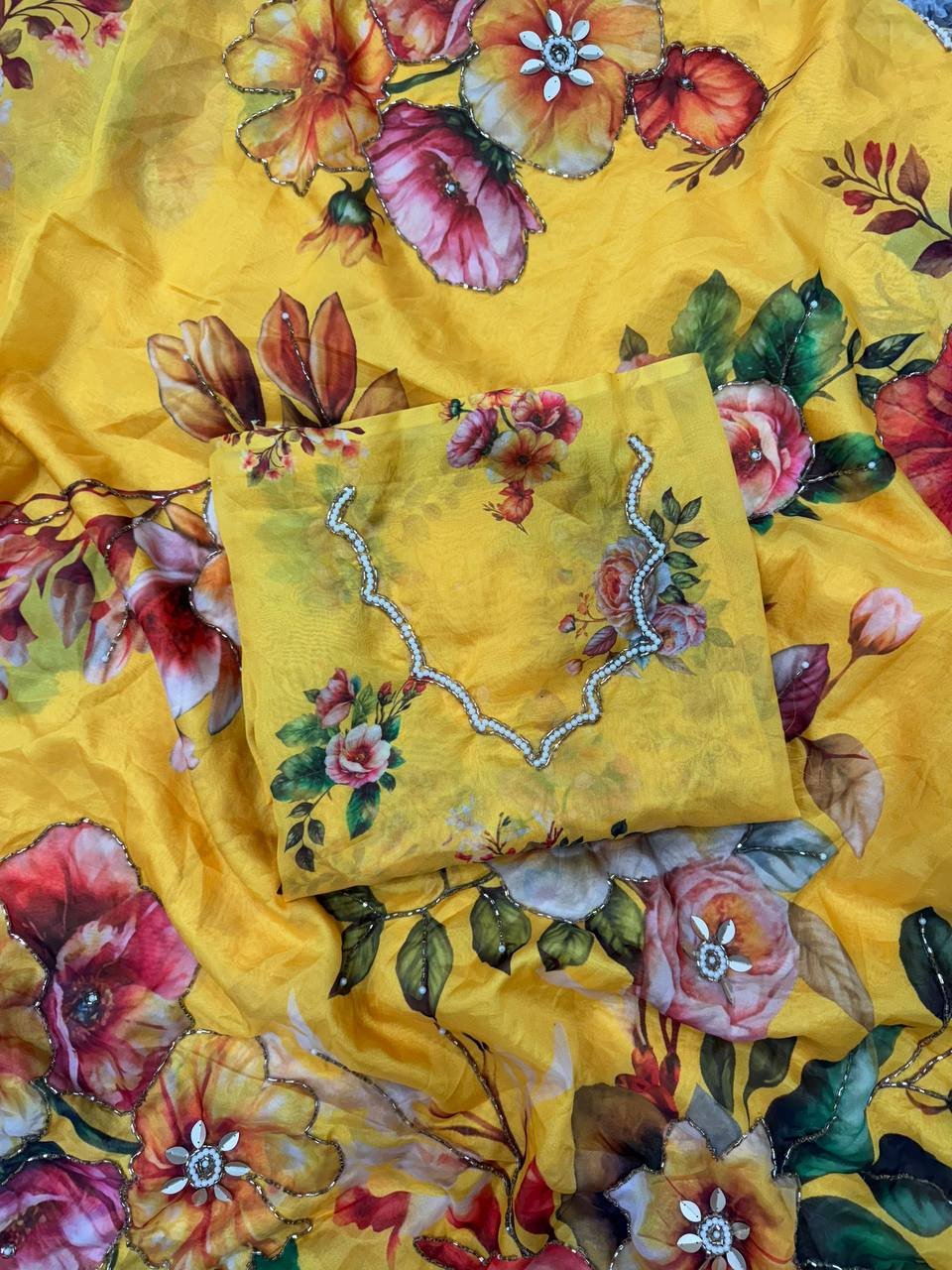 Women's Vibrant Yellow Floral Digital Print Saree with Zari and Stone Embellishments – Complete with Heavily Worked Blouse Piece for Festive & Wedding Wear - Image 3